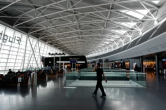 Archive view of Zurich Airport’s Airside Centre waiting area and shops in September 2010.