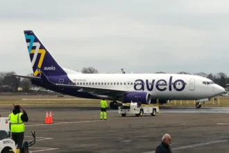 Avelo Boeing 737-700 N702VL on the apron at Tweed New Haven Airport