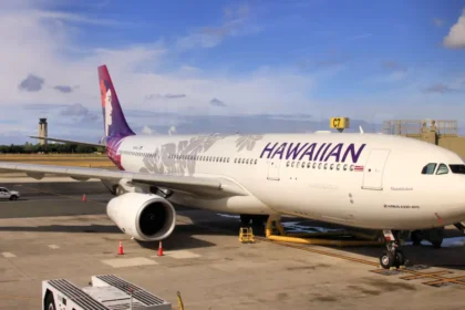 Hawaiian Airlines Airbus A330-200 N385HA at Honolulu in July 2021; archive context photo.