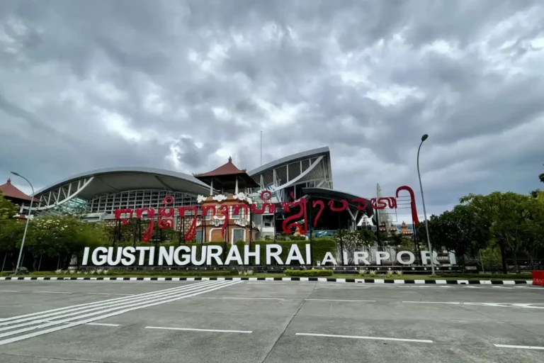 Archive view of the terminal and I Gusti Ngurah Rai Airport welcome sign in Bali, August 2022
