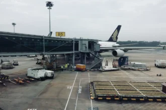 Singapore Airlines A380 parked at Changi Airport gate B5 in 2017