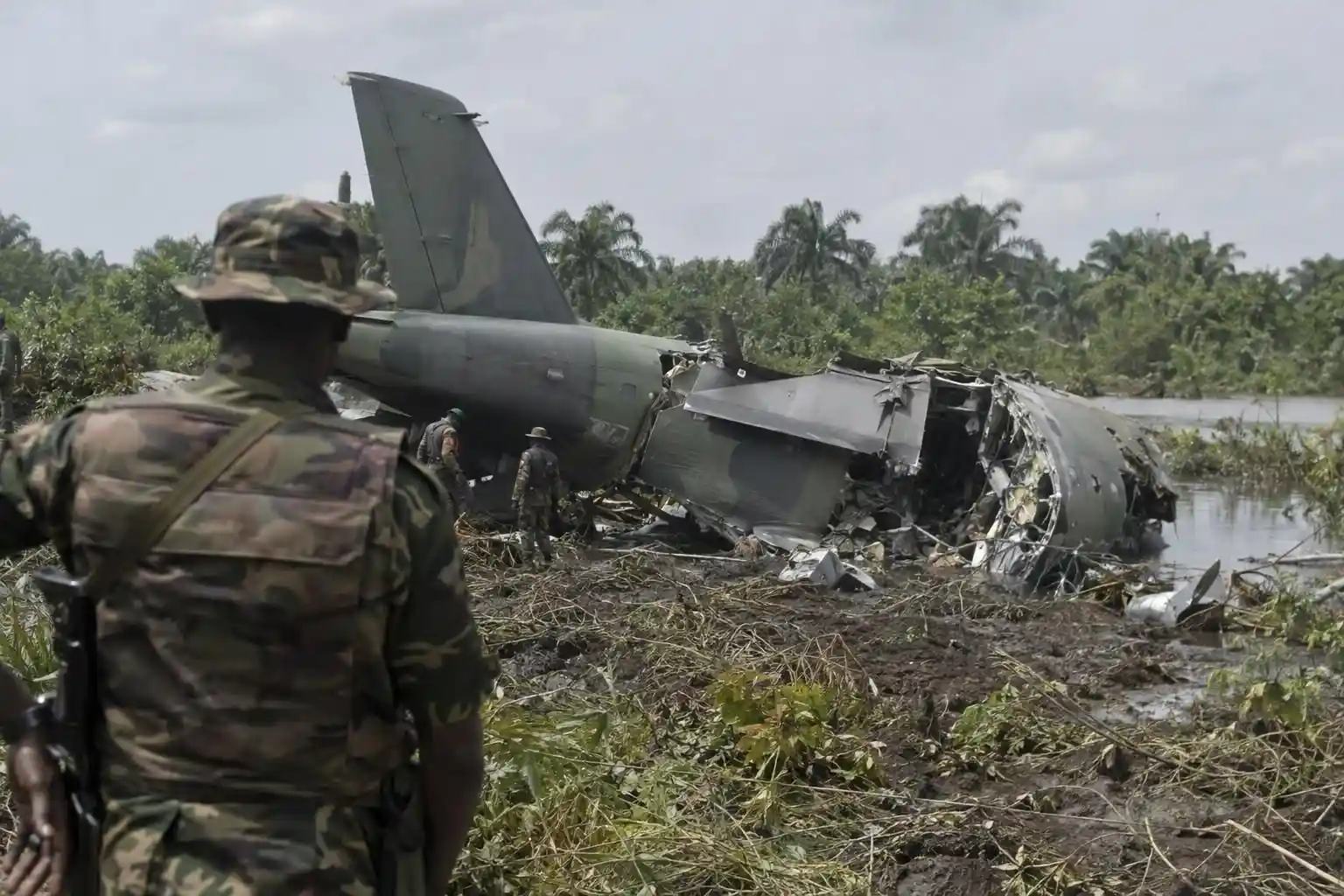 Tinubu says all 32 aboard Nigerian military plane died in crash